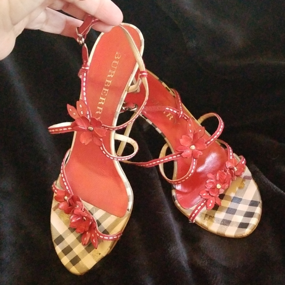 BURBERRY heels sandals